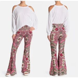 Free People Pants Women Size‎ XS Harper Pink Paisley Pull On Flare Elastic waist
